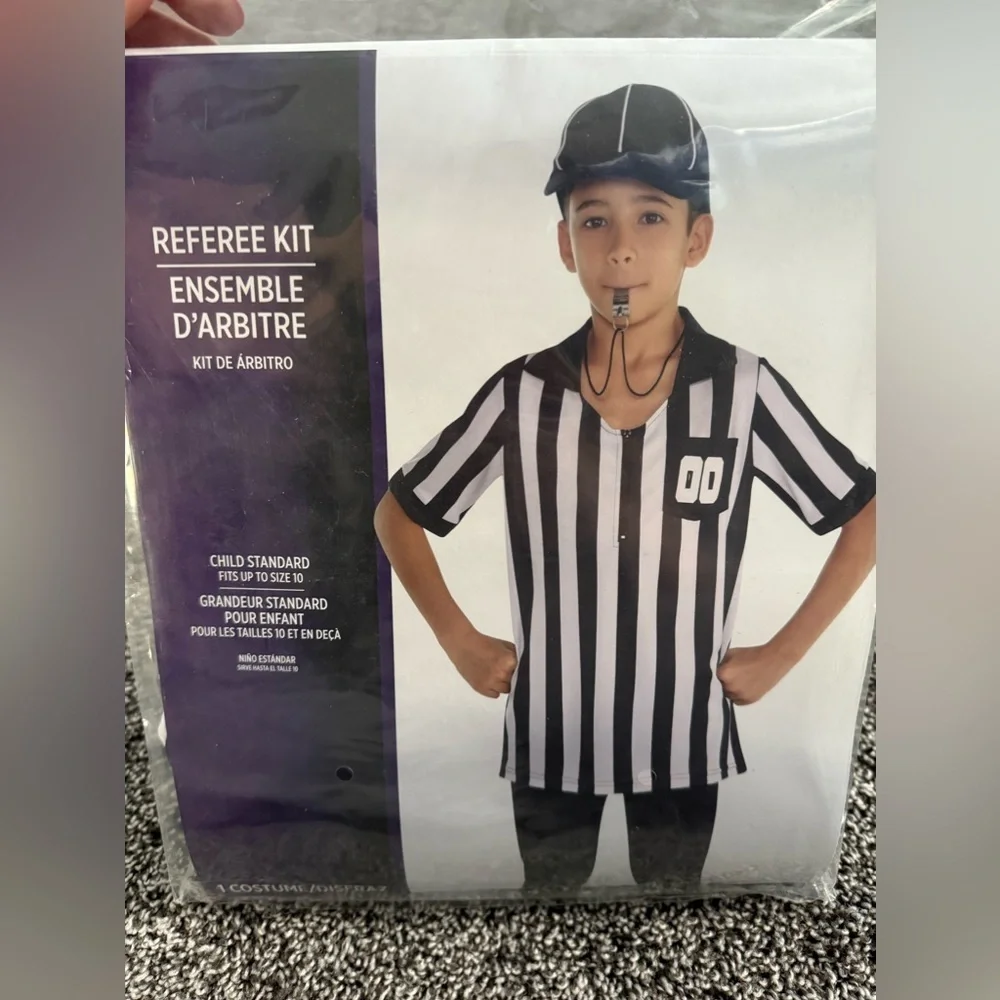 NEW kids Referee kit/outfit